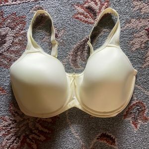 Wacoal bra - pale yellow - size 34G - like new